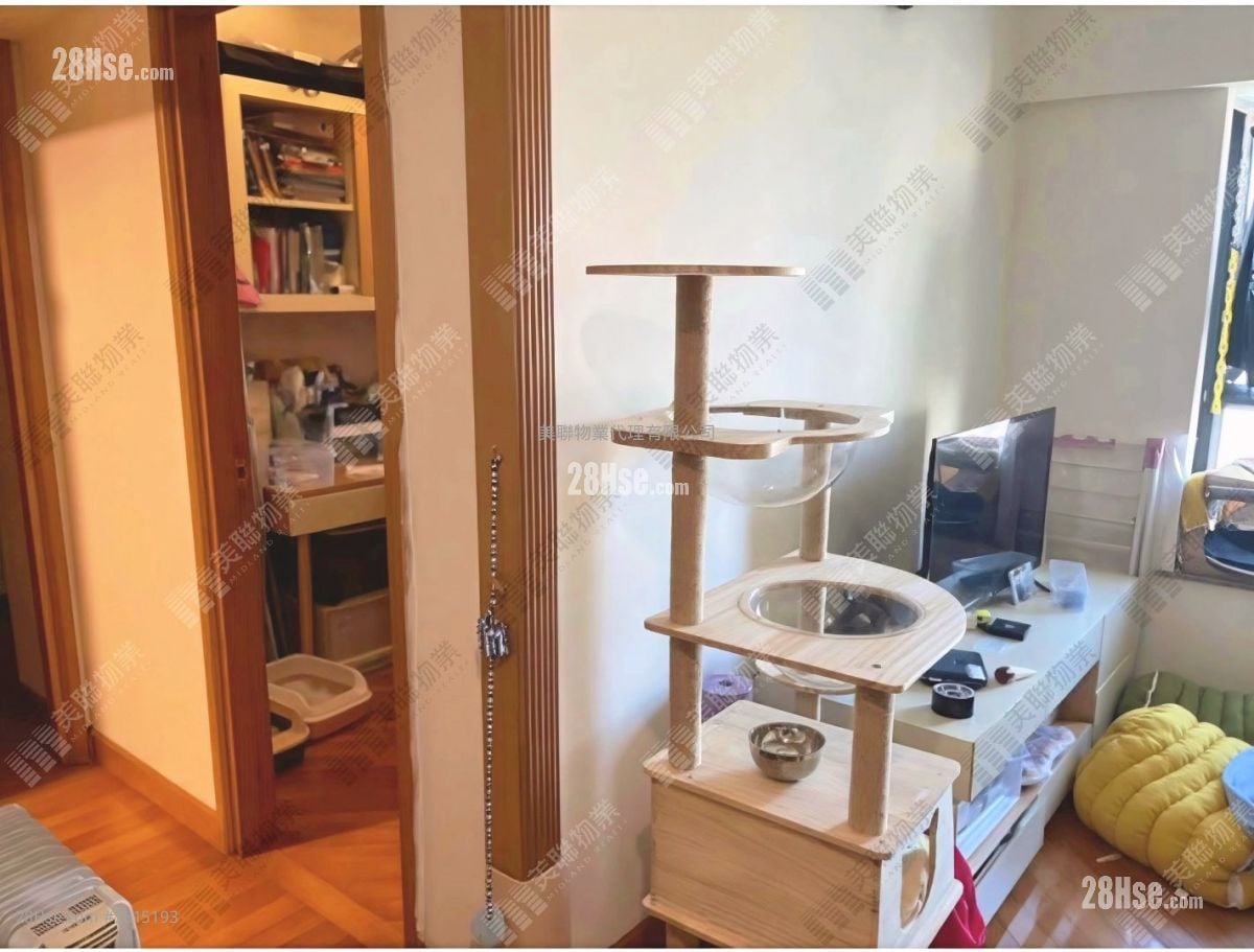 Park Central Rental 3 Bedrooms , 2 Bathrooms 684 ft²