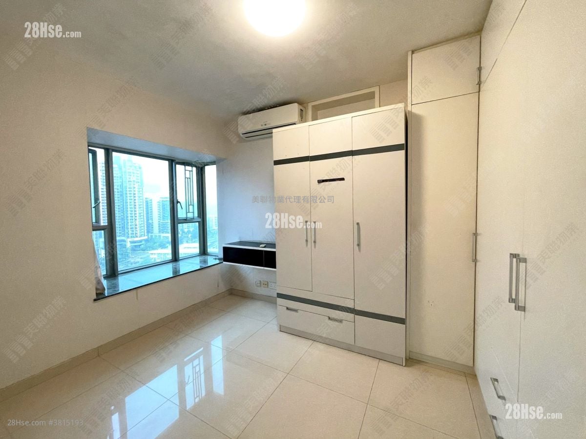 Park Central Rental 3 Bedrooms , 2 Bathrooms 684 ft²