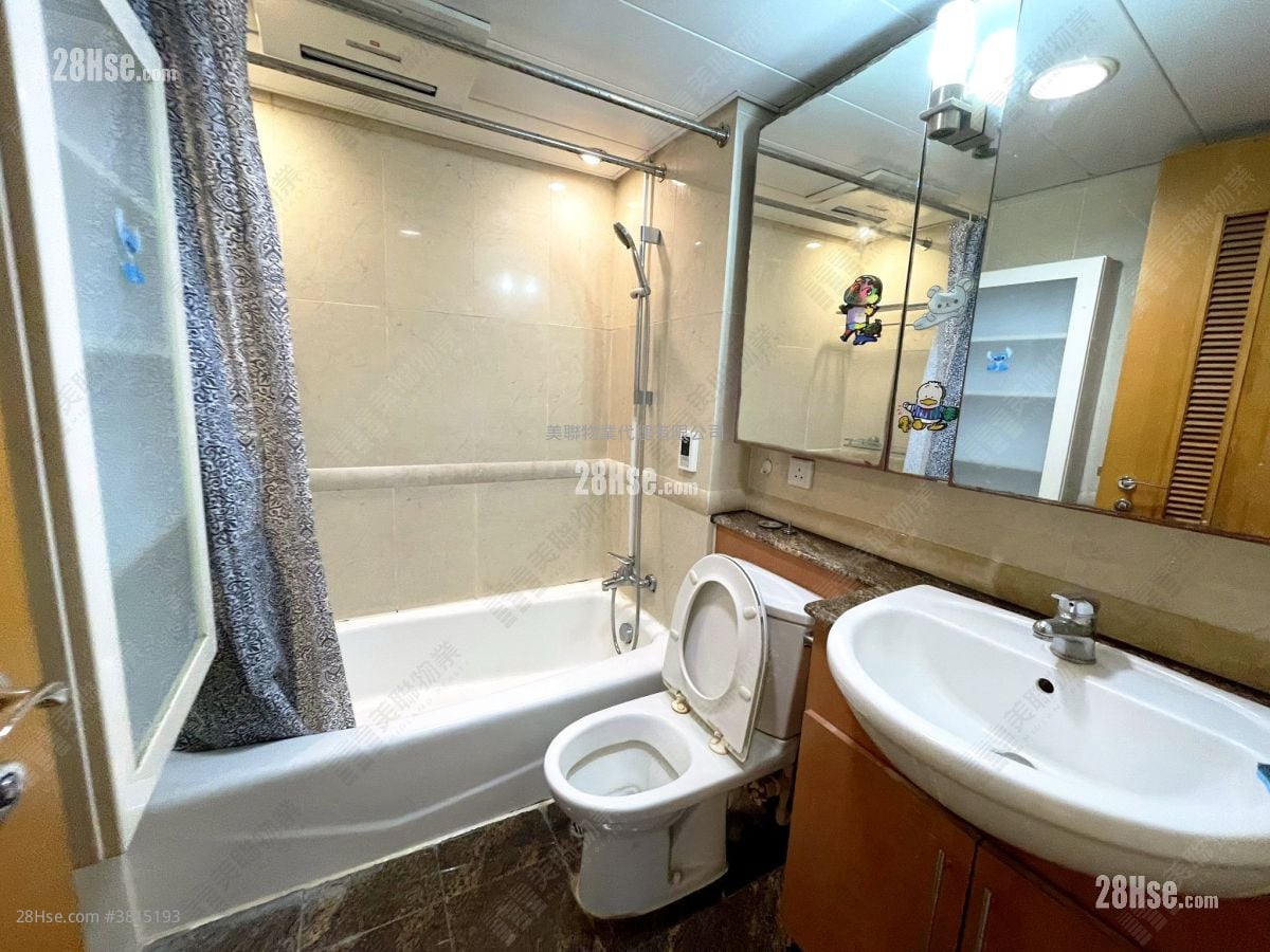 Park Central Rental 3 Bedrooms , 2 Bathrooms 684 ft²