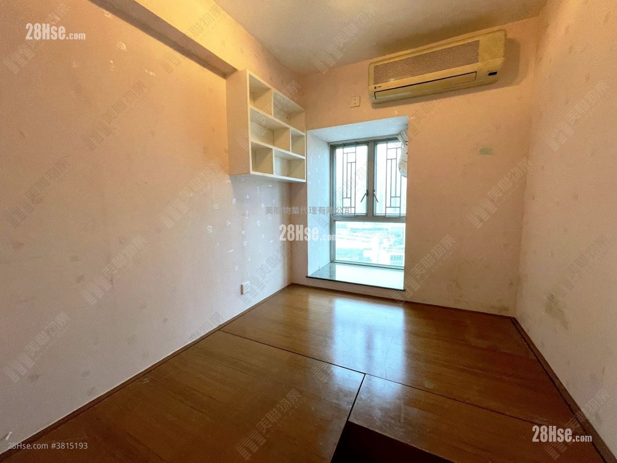 Park Central Rental 3 Bedrooms , 2 Bathrooms 684 ft²