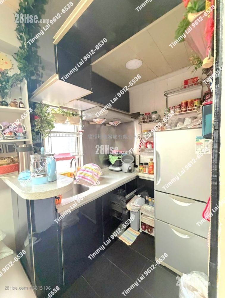 鸿禧大厦 售盘 2 房 , 1 浴室 305 平方尺