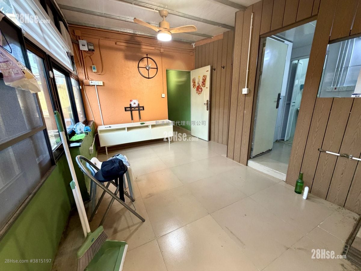 Fuk Hang Tsuen Rental 2 Bedrooms , 1 Bathroom 500 ft²