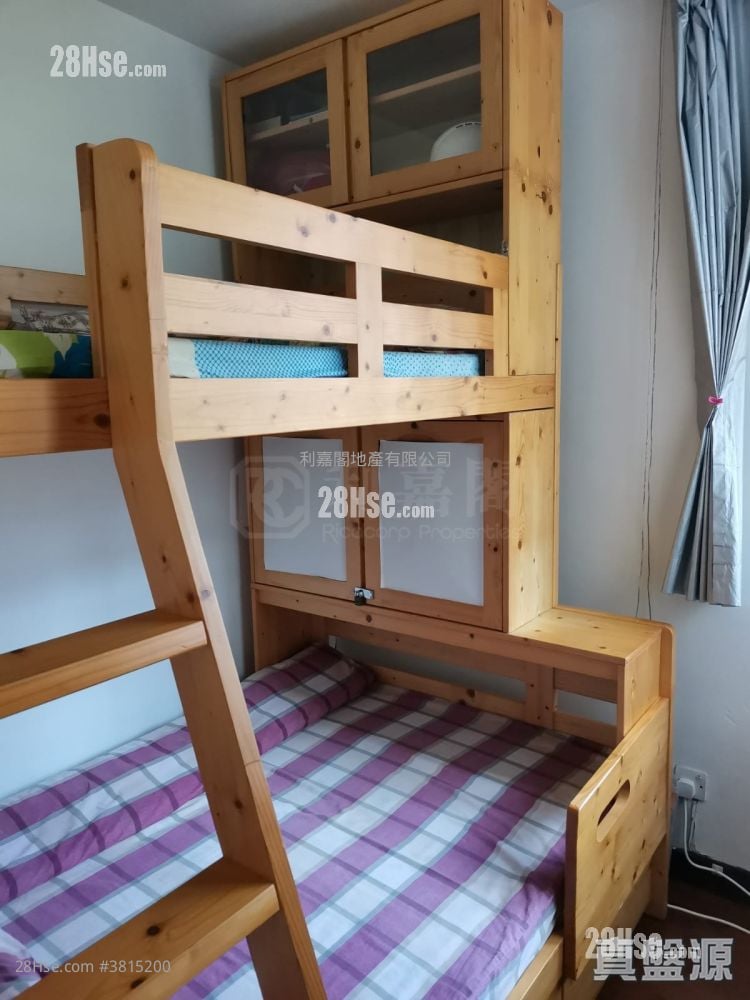 Nan Fung Sun Chuen Sell 2 Bedrooms , 1 Bathroom 391 ft²