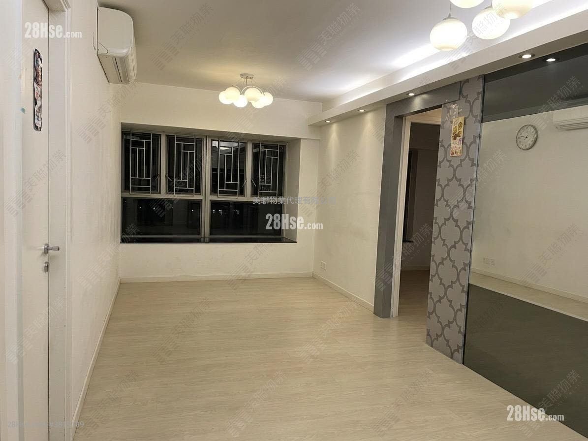 Park Central Rental 3 Bedrooms , 1 Bathroom 547 ft²