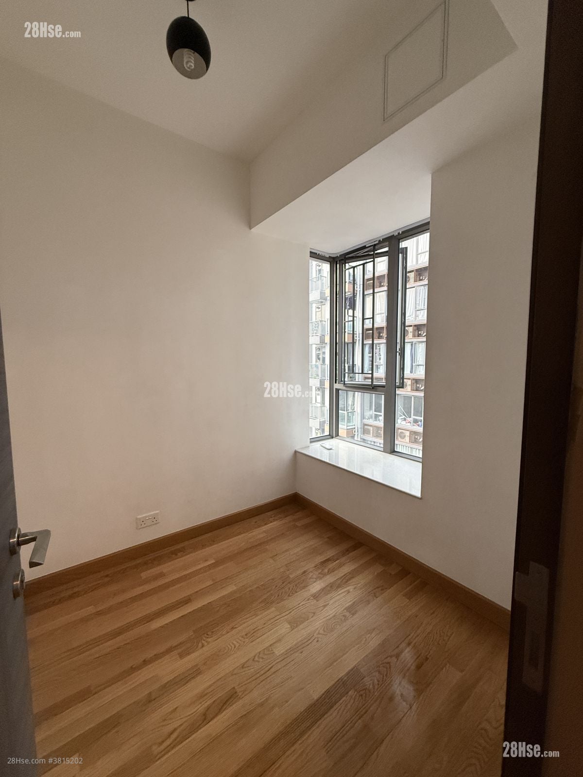 Heya Crystal Rental 1 Bedroom , 1 Bathroom 391 ft²