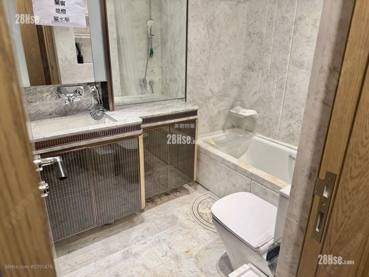 名日九肚山 售盘 3 房 , 3 浴室 755 平方尺