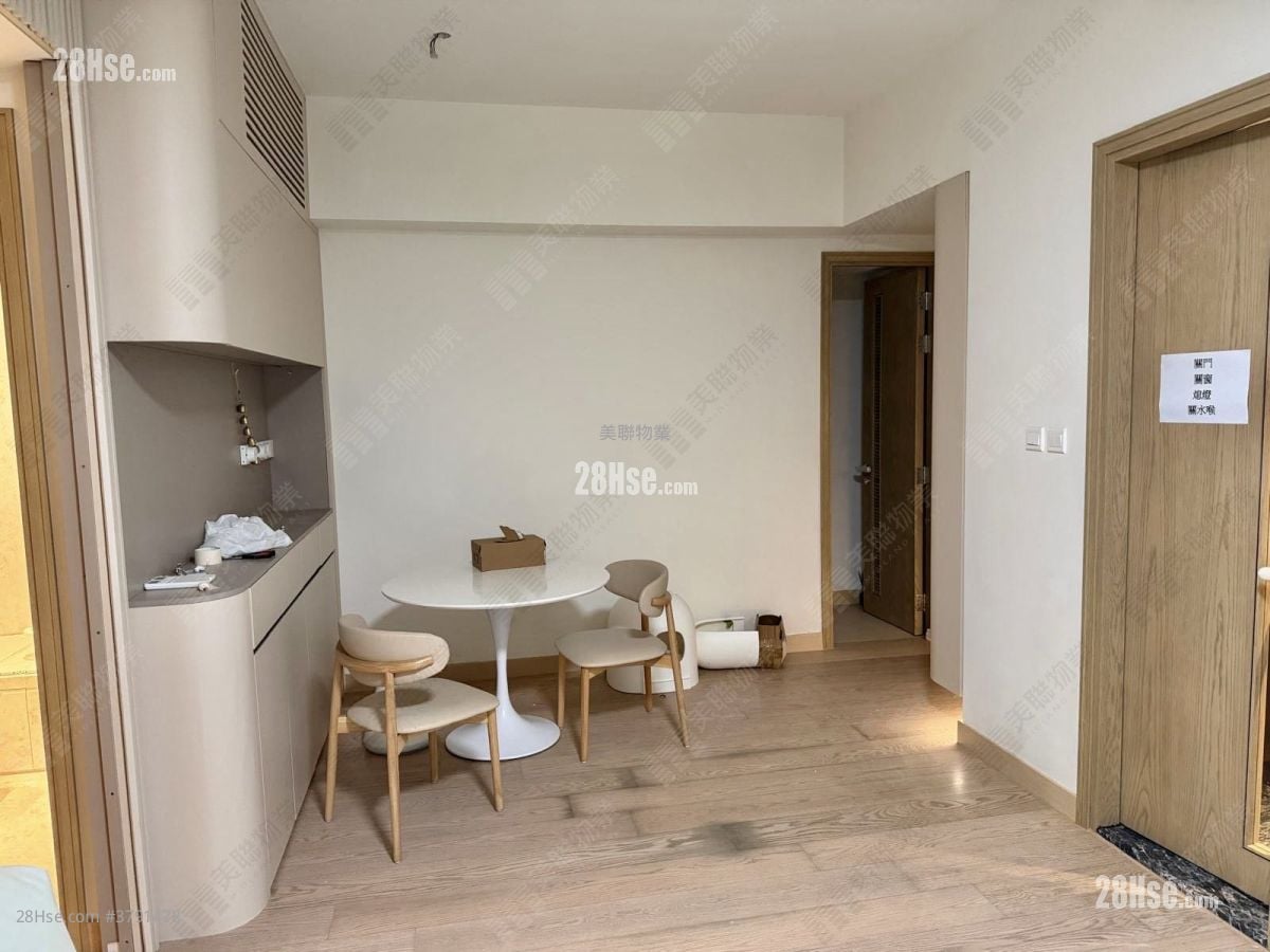 名日九肚山 售盘 3 房 , 3 浴室 755 平方尺