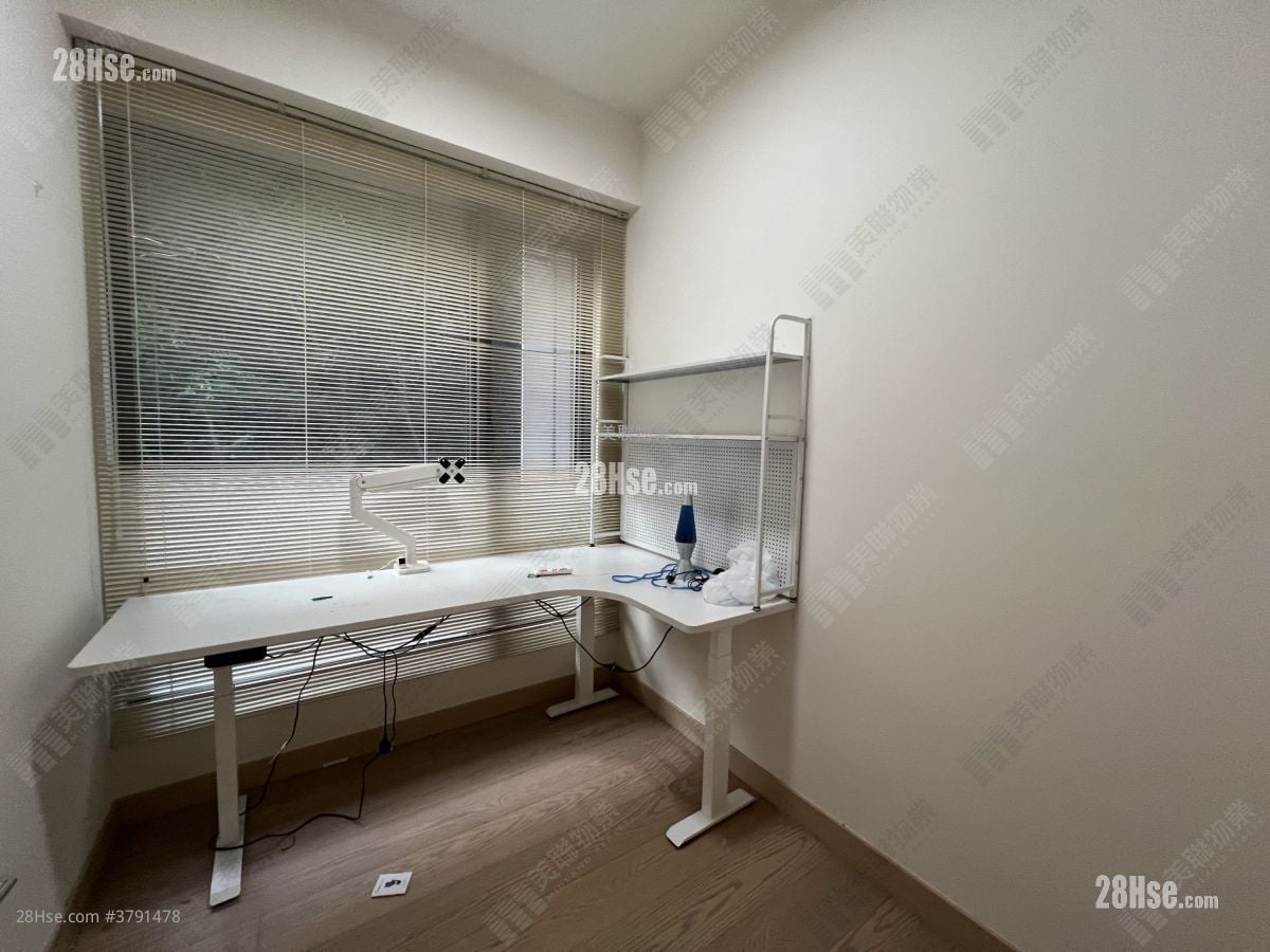 名日九肚山 售盘 3 房 , 3 浴室 755 平方尺