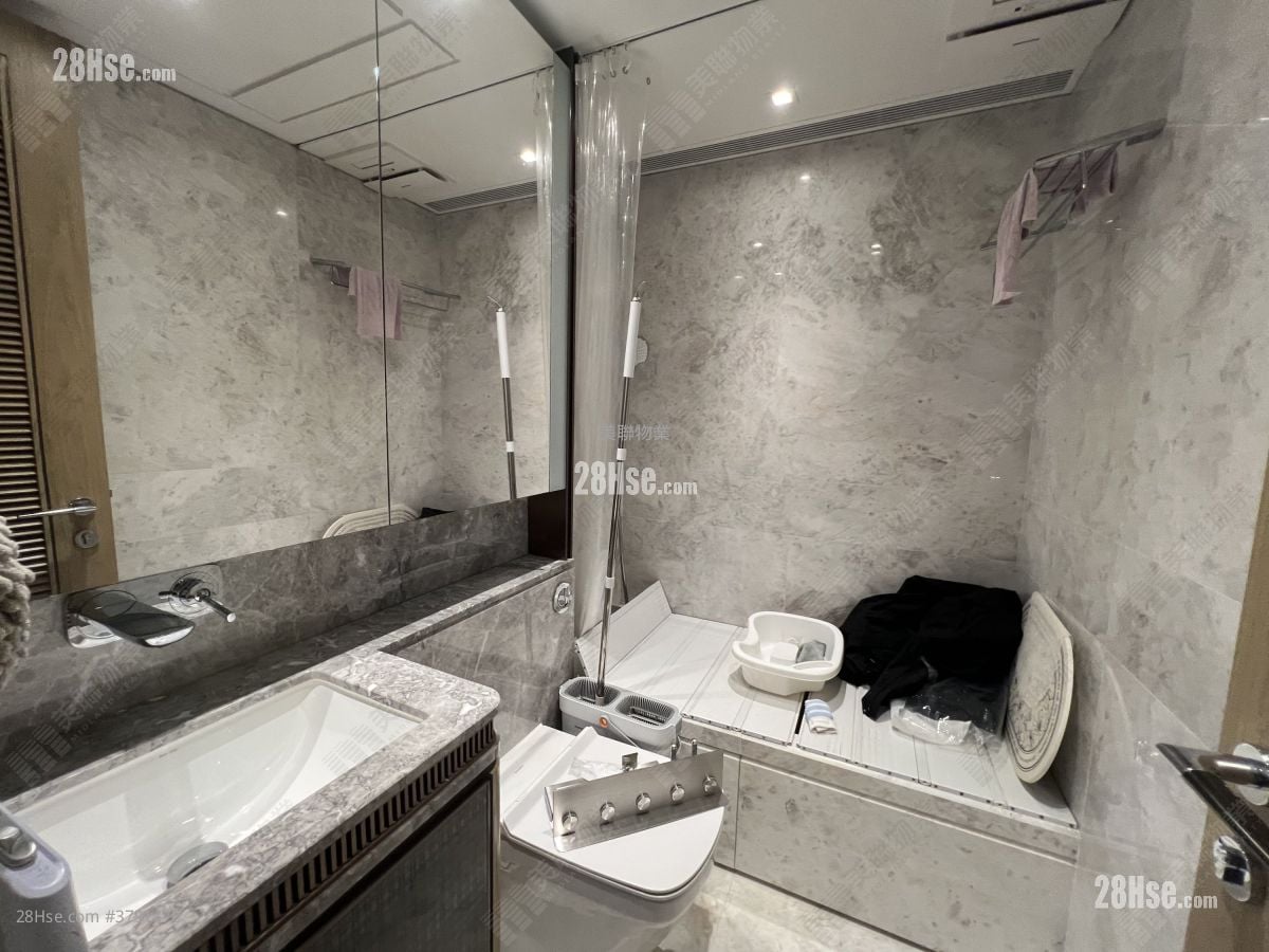 名日九肚山 售盘 3 房 , 3 浴室 755 平方尺