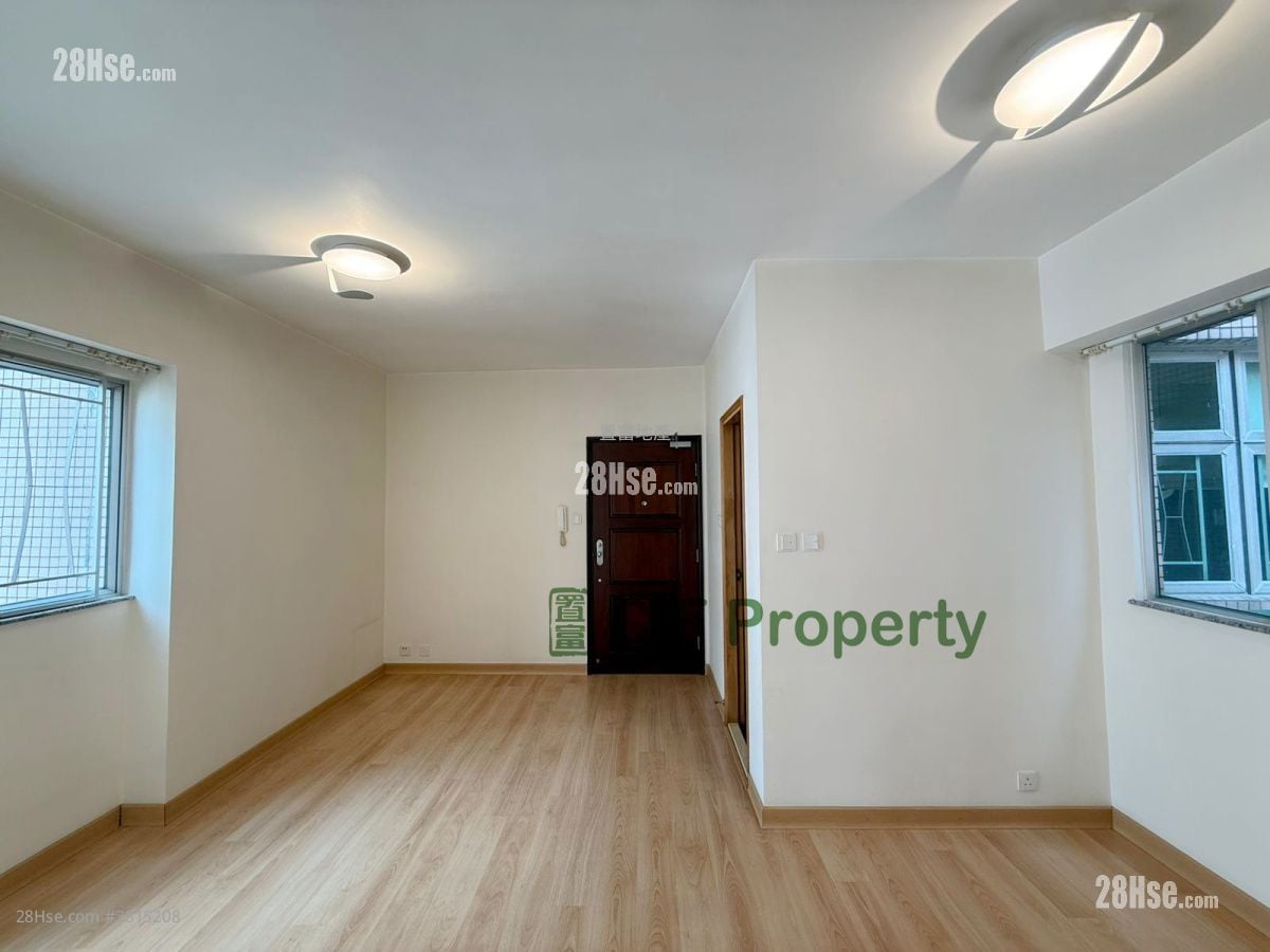 Greenknoll Court Rental 2 Bedrooms , 1 Bathroom