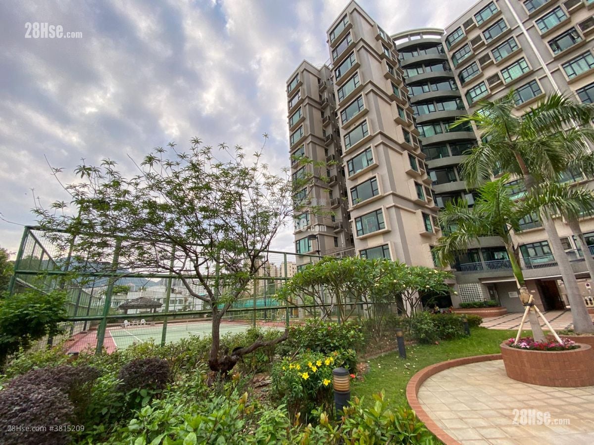 Verdant Villa Sell 3 Bedrooms , 2 Bathrooms 825 ft²