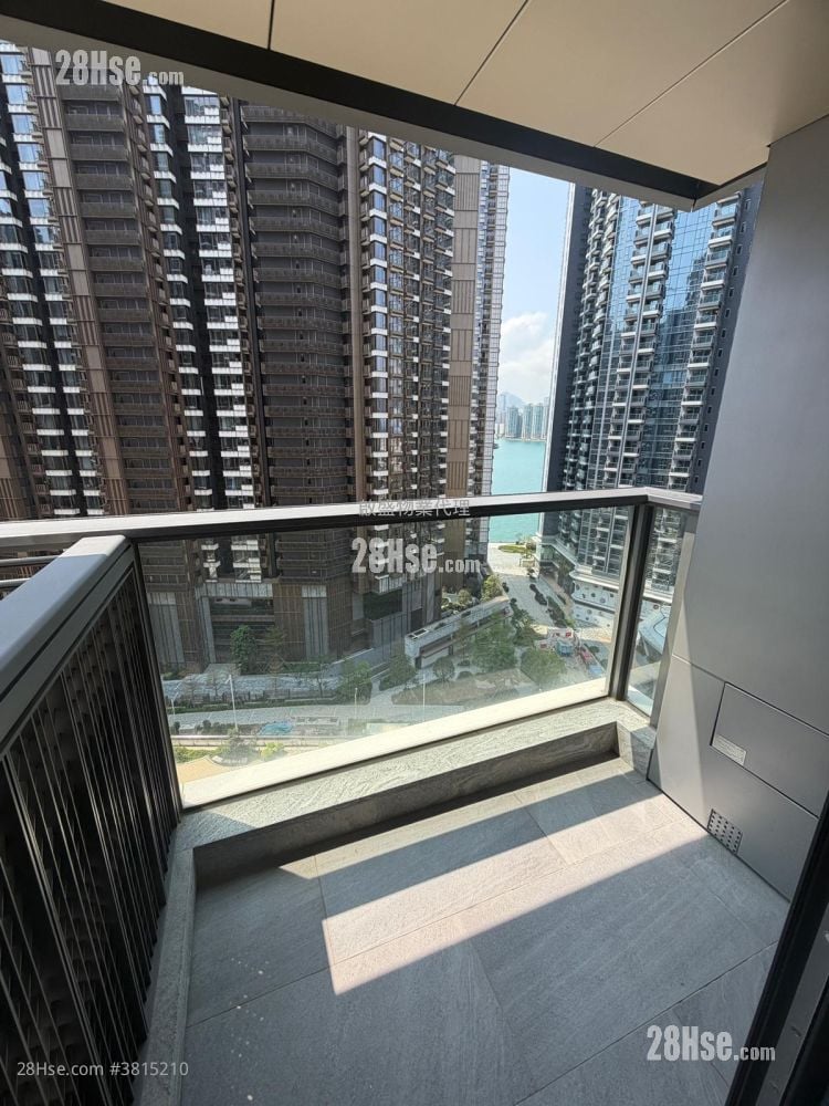 Double Coast Rental 1 Bedroom , 1 Bathroom 455 ft²