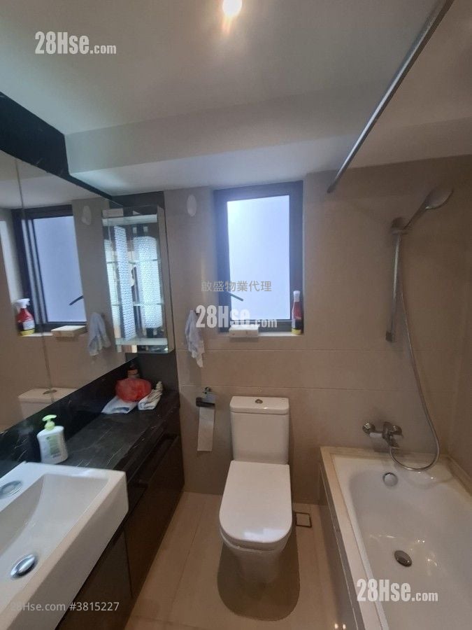 Upper River Bank Sell 3 Bedrooms , 2 Bathrooms 760 ft²