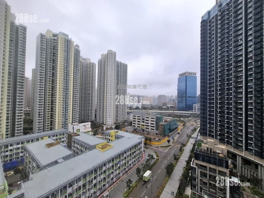 Upper River Bank Sell 3 Bedrooms , 2 Bathrooms 760 ft²