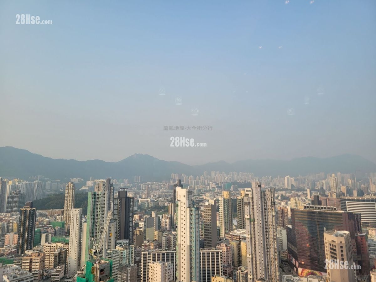 Lime Stardom Rental 2 Bedrooms , 1 Bathroom 468 ft²