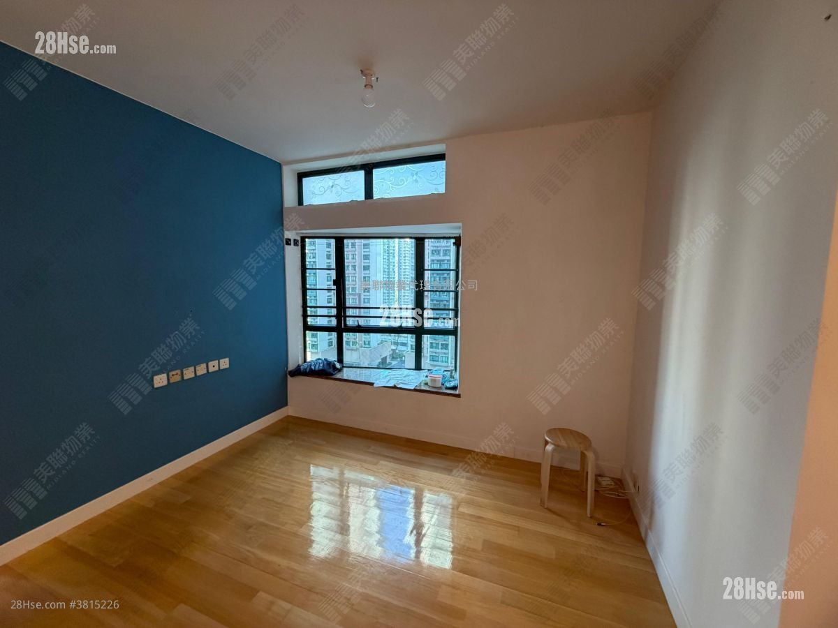 East Point City Sell 2 Bedrooms , 1 Bathroom 463 ft²