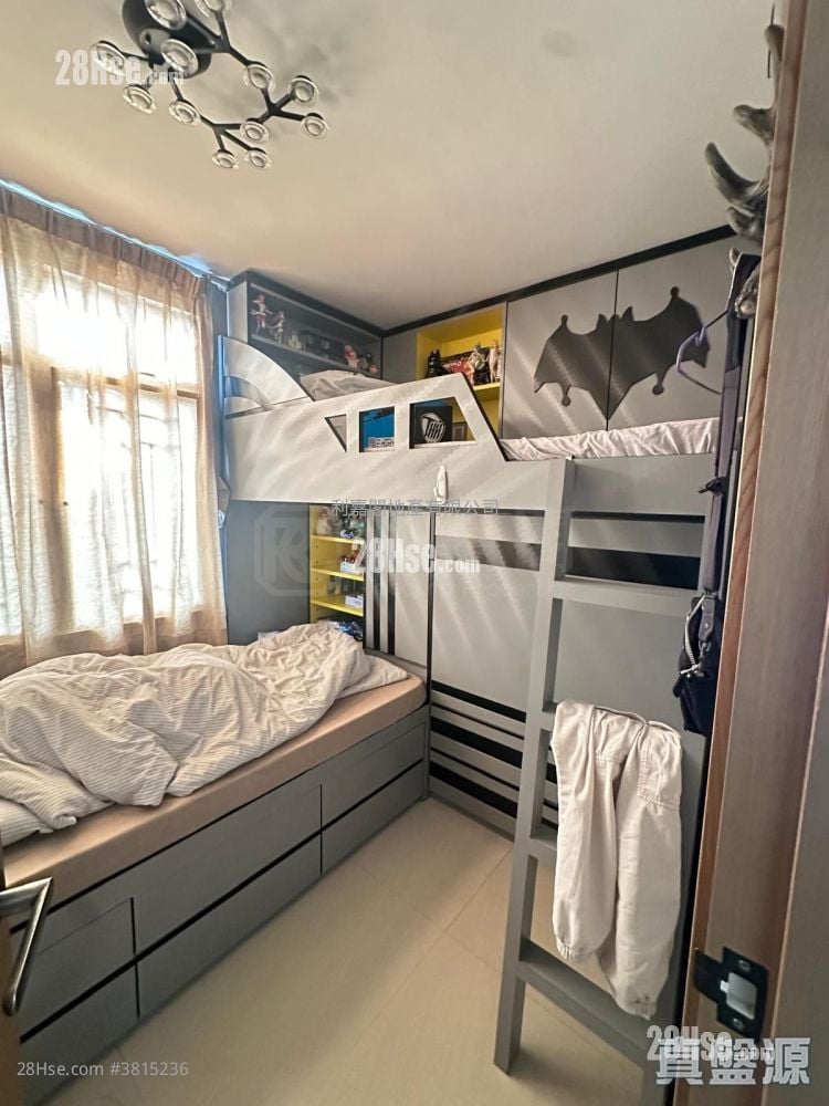 美孚新邨 售盘 2 房 , 2 浴室 591 平方尺