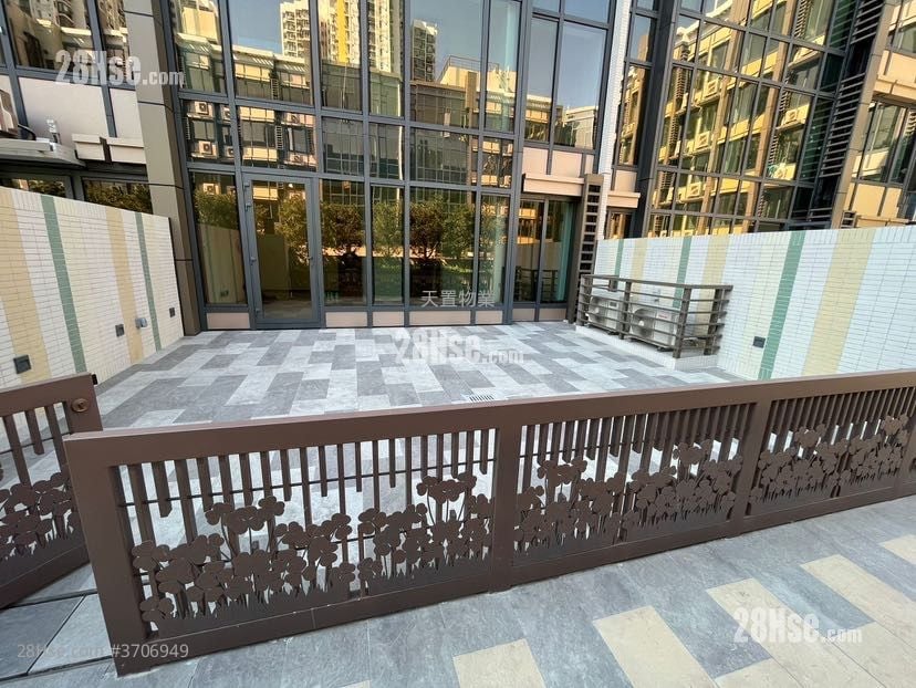 #LYOS 租盤 2 房 , 1 浴室 443 平方呎