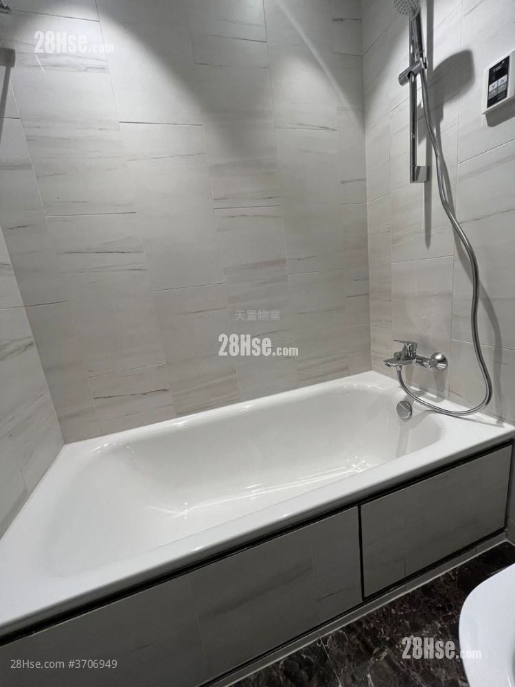 #LYOS 租盤 2 房 , 1 浴室 443 平方呎