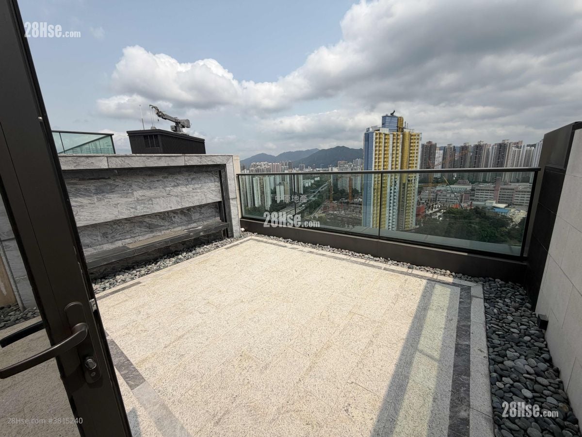 Eden Manor Rental 5+ Bedrooms , 3 Bathrooms 1,803 ft²