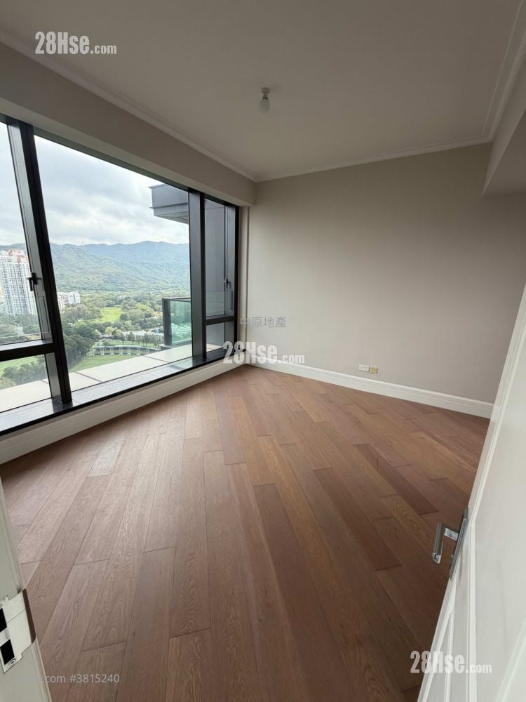 Eden Manor Rental 5+ Bedrooms , 3 Bathrooms 1,803 ft²