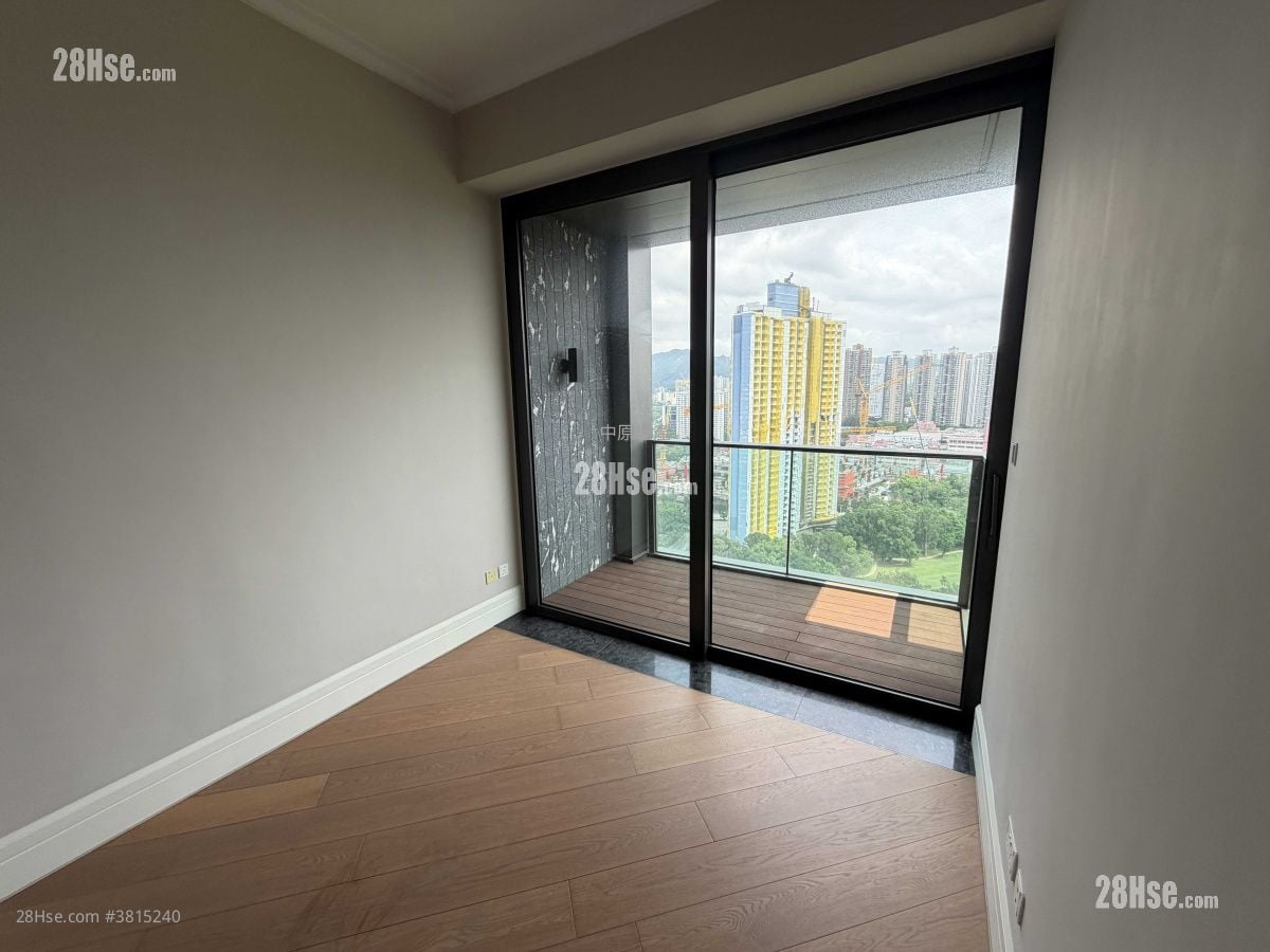 Eden Manor Rental 5+ Bedrooms , 3 Bathrooms 1,803 ft²