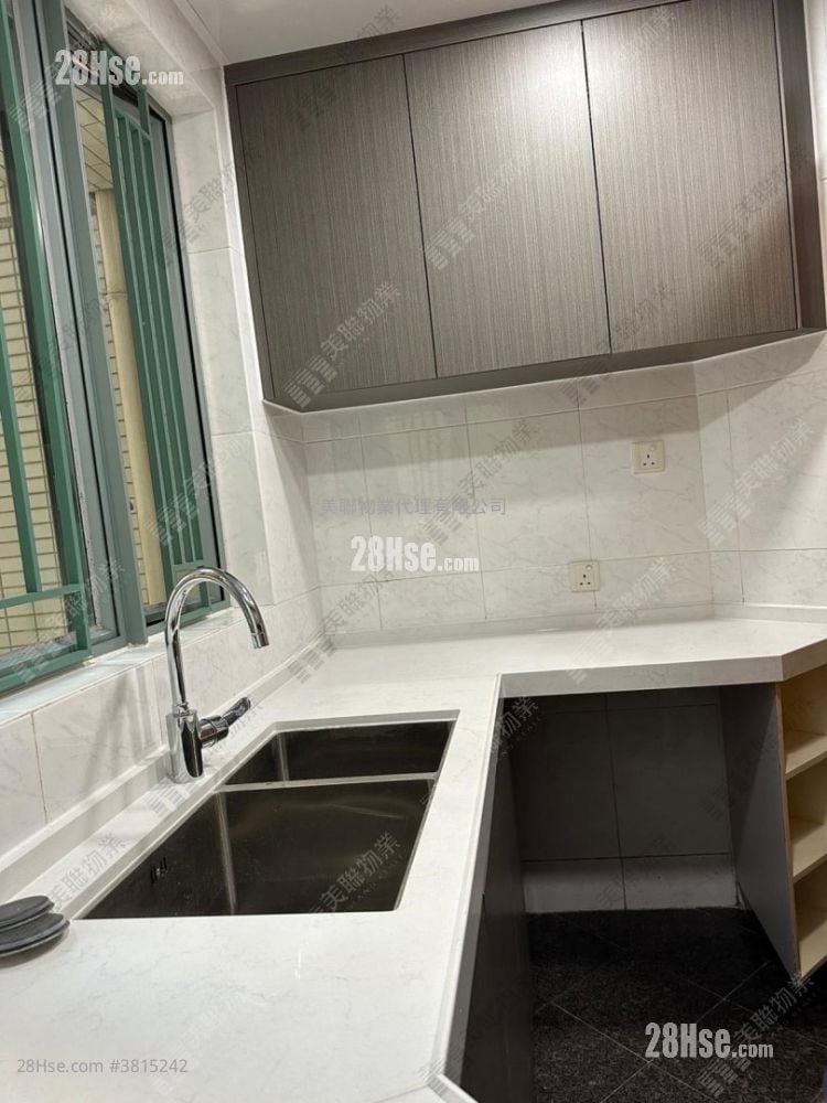 Ocean Shores Sell 3 Bedrooms , 1 Bathroom 603 ft²