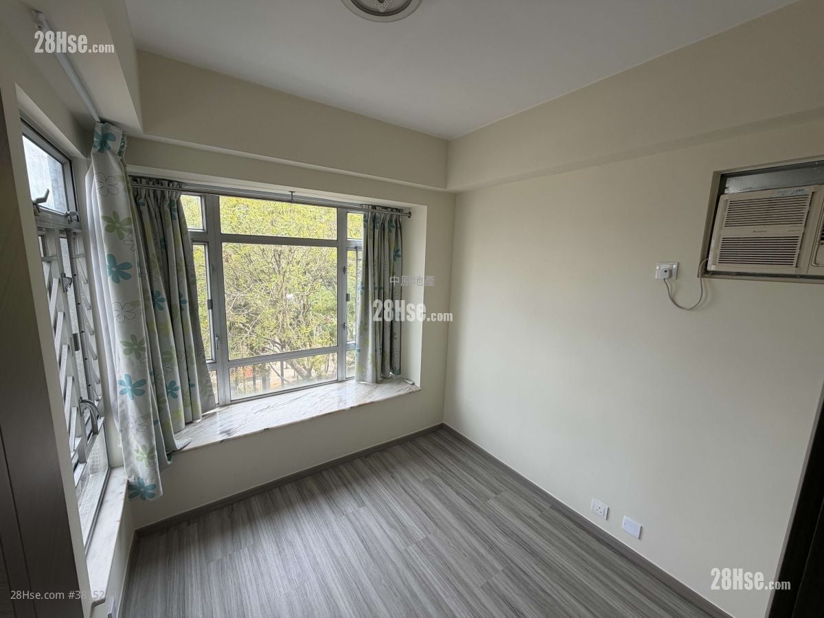 龙丰花园 租盘 3 房 , 1 浴室 502 平方尺