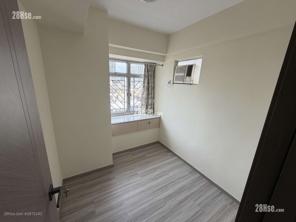 龙丰花园 租盘 3 房 , 1 浴室 502 平方尺