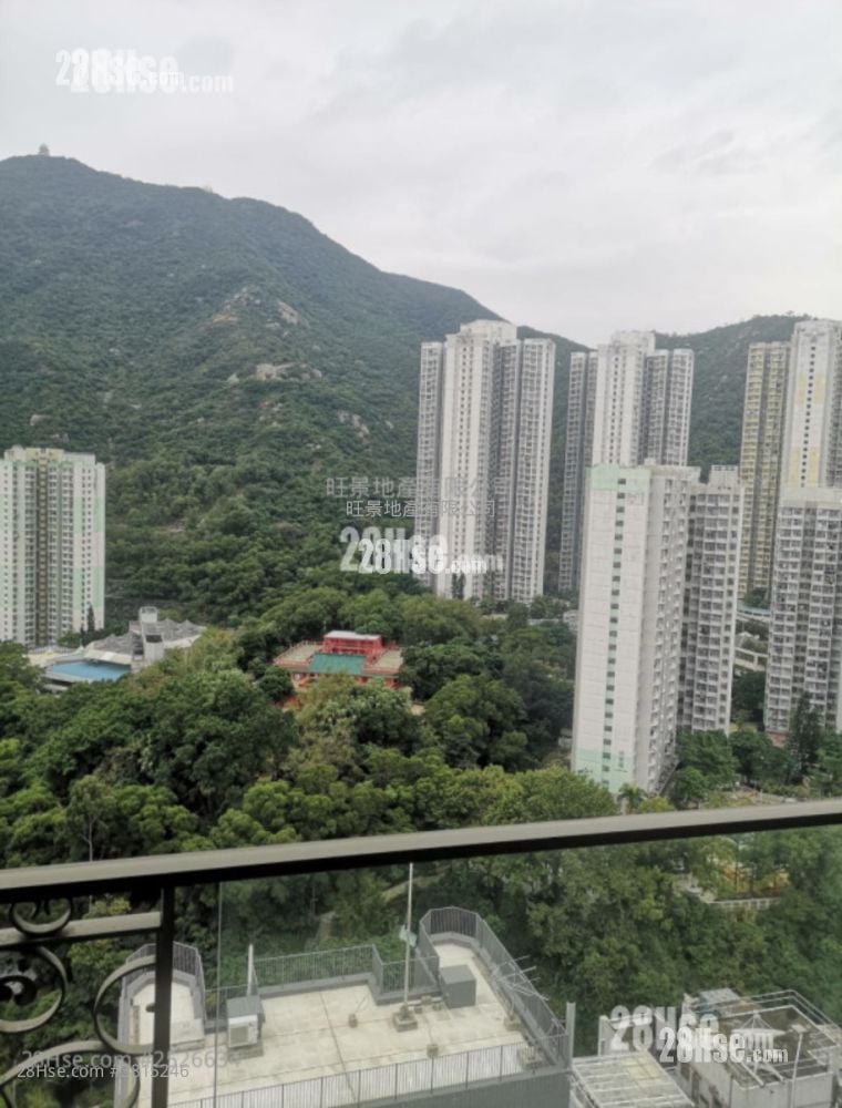 Grand Garden Rental 2 Bedrooms 475 ft²