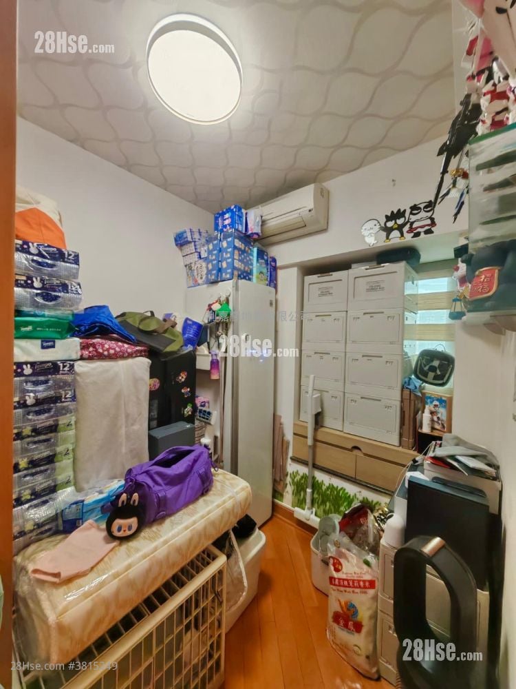 將軍澳中心 售盤 2 房 , 1 浴室 406 平方呎