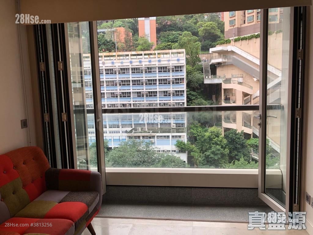 Eight South Lane Sell 1 Bedroom , 1 Bathroom 315 ft²