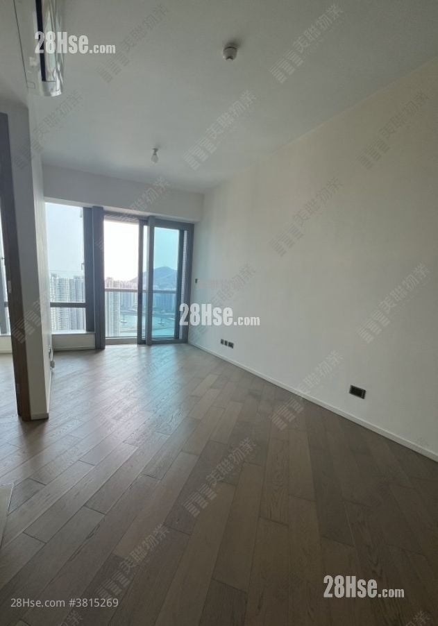 living room: The Pavilia Bay Rental 2 Bedrooms , 1 Bathroom 551 ft²