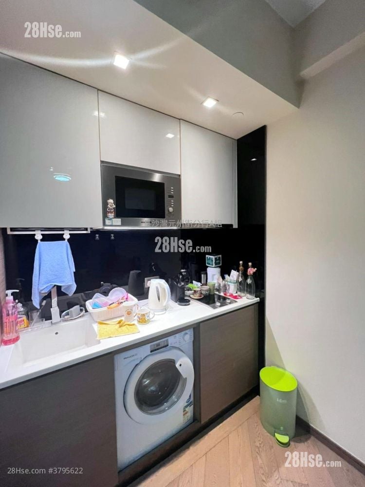 High One Grand Sell 1 Bedroom , 1 Bathroom 295 ft²