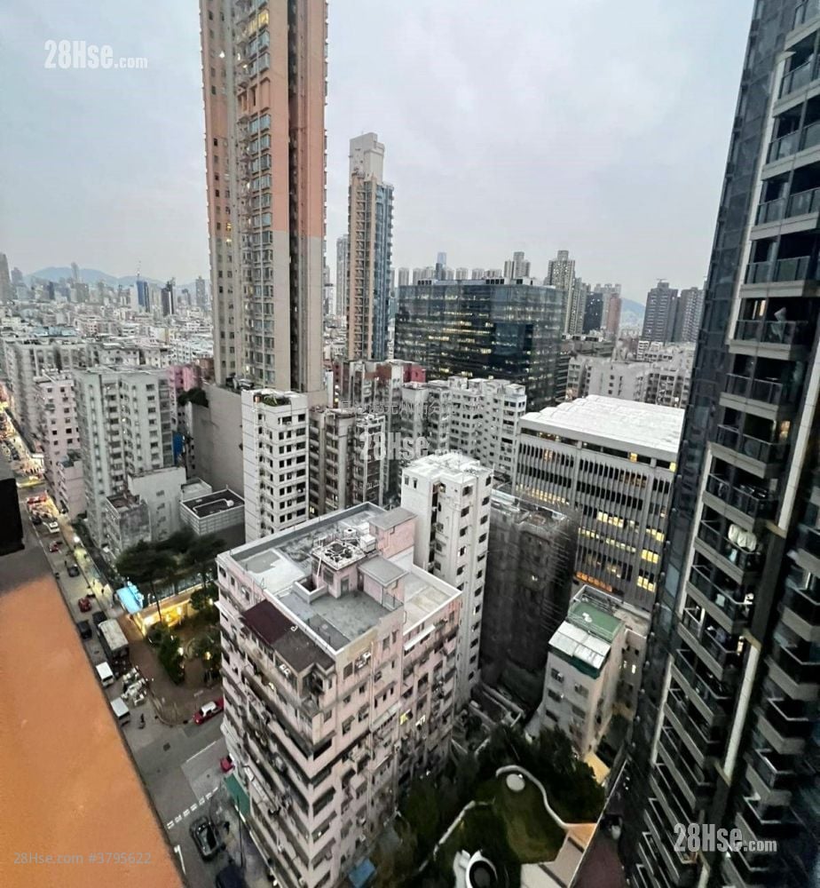 High One Grand Sell 1 Bedroom , 1 Bathroom 295 ft²