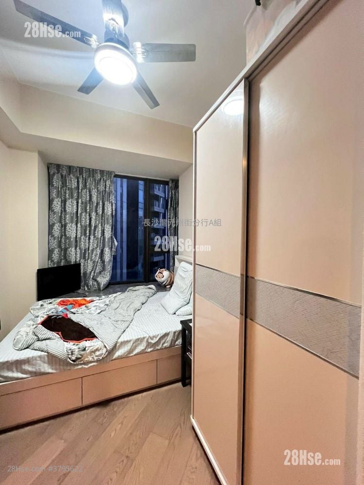 High One Grand Sell 1 Bedroom , 1 Bathroom 295 ft²