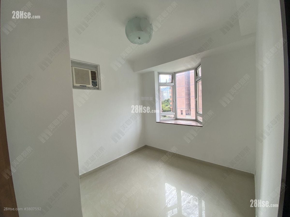 银禧花园 售盘 2 房 , 1 浴室 506 平方尺