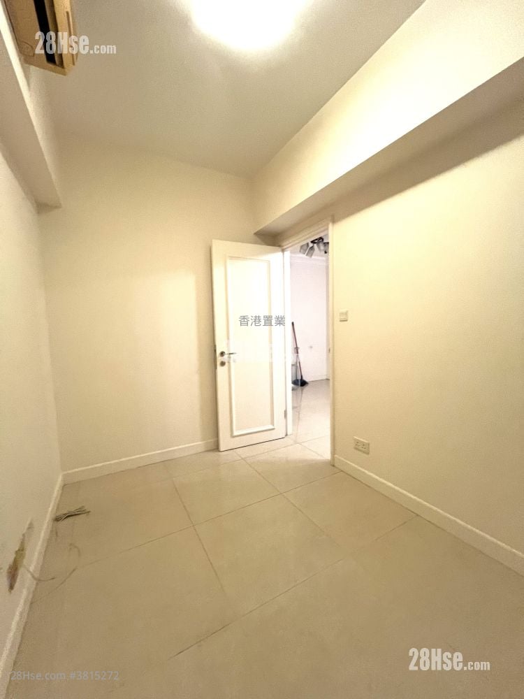 宇晴轩 售盘 2 房 , 1 浴室 445 平方尺