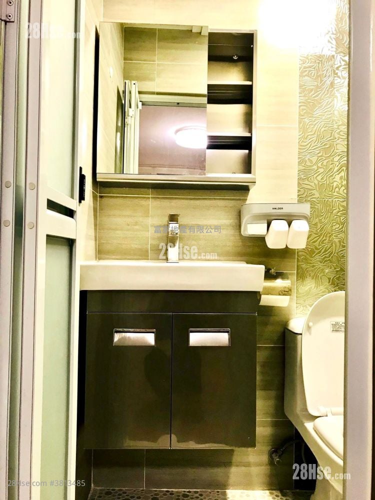 大昌大廈 租盤 1 房 , 1 浴室 300 平方呎