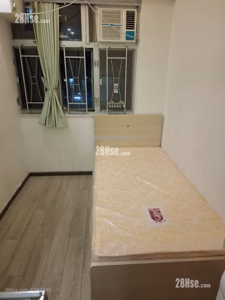 單幢樓房 租盤 3 房 , 1 浴室 100 平方呎