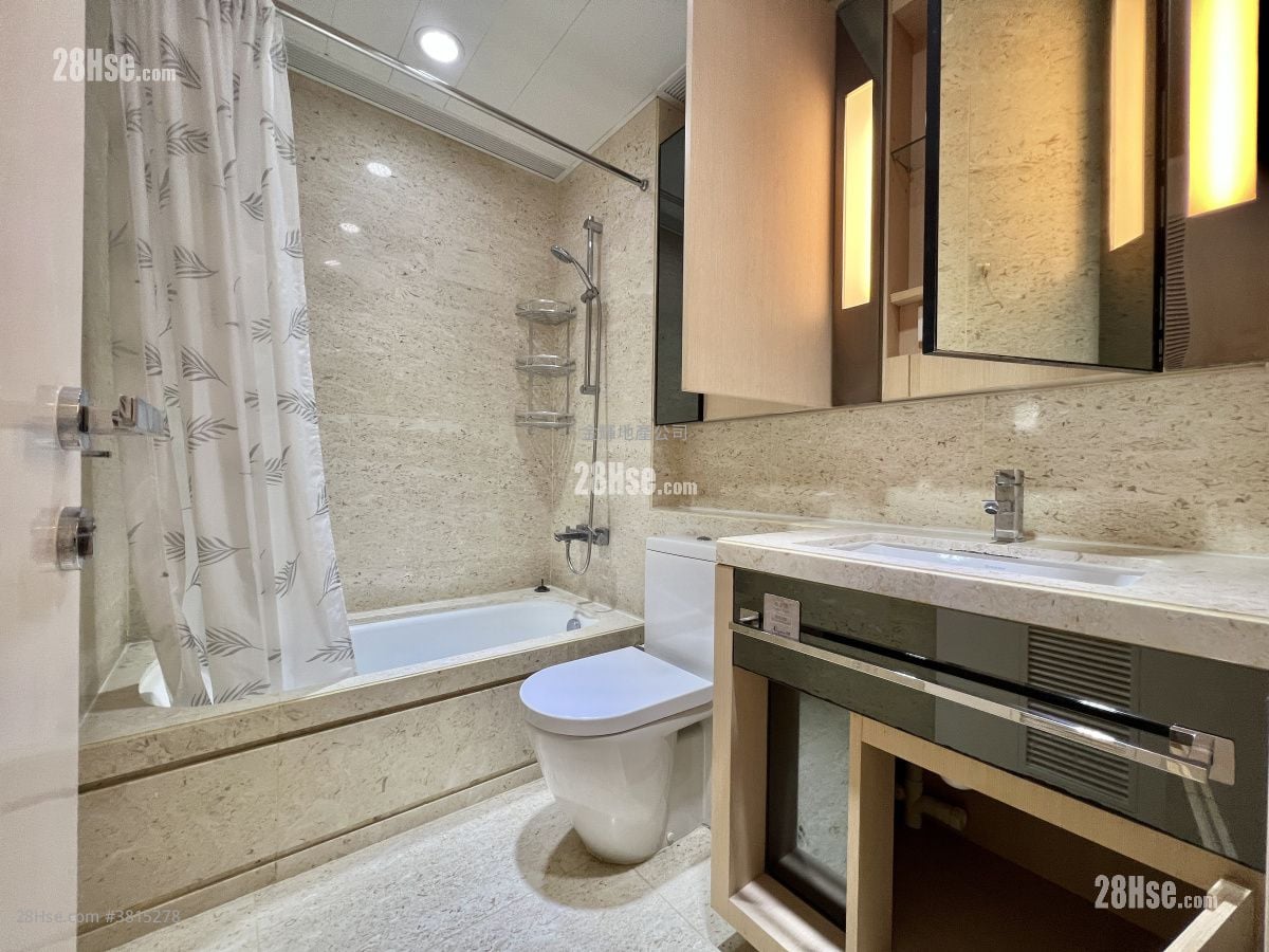 Avignon Rental 3 Bedrooms , 2 Bathrooms 698 ft²