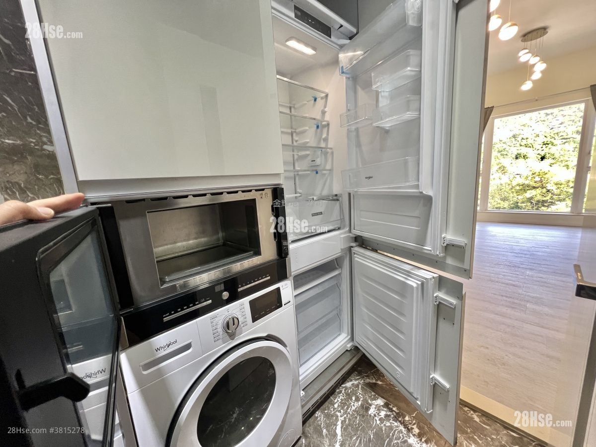 Avignon Rental 3 Bedrooms , 2 Bathrooms 698 ft²