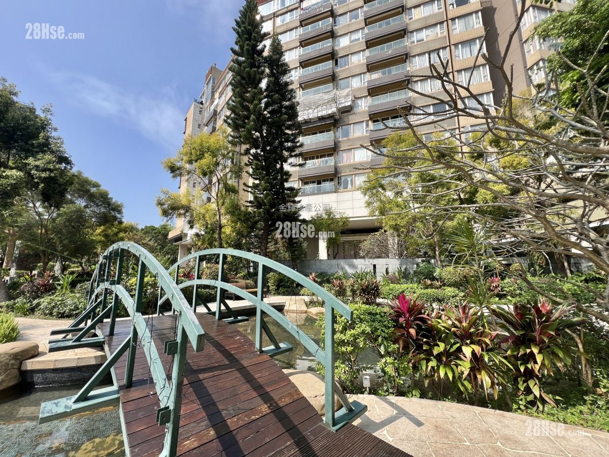 Avignon Rental 3 Bedrooms , 2 Bathrooms 698 ft²