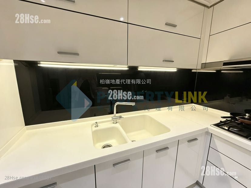 南北行大廈 售盤 2 房 , 3 浴室 923 平方呎