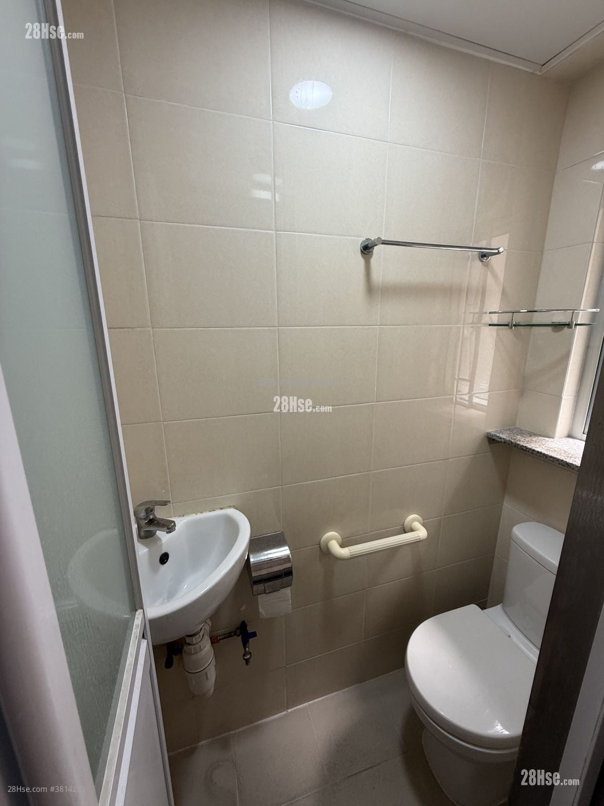 寶華大廈 租盤 1 房 , 1 浴室 193 平方呎