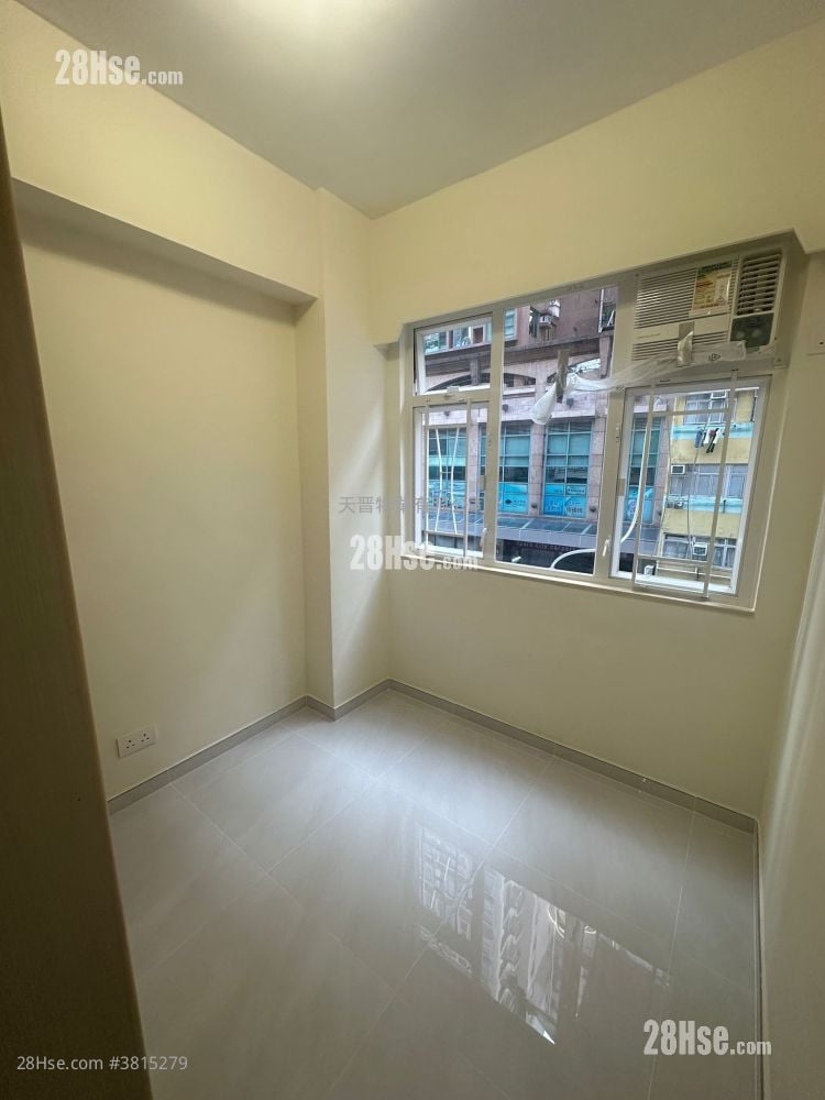 建安大廈 售盤 2 房 , 1 浴室 319 平方呎