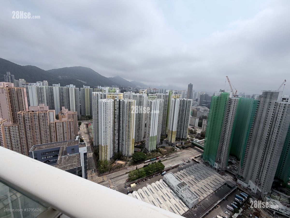 The Sparkle Sell 2 Bedrooms , 1 Bathroom 422 ft²