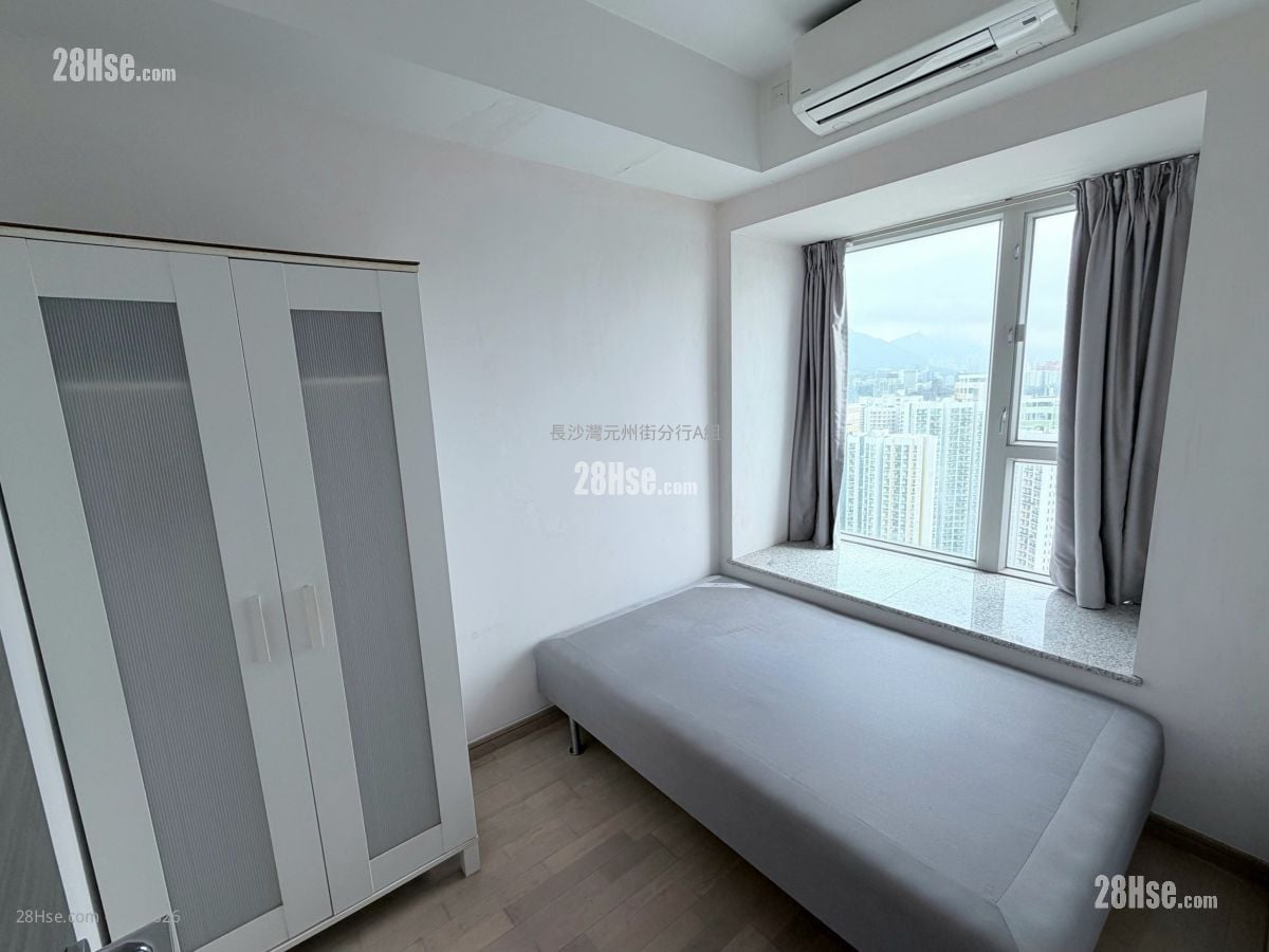 The Sparkle Sell 2 Bedrooms , 1 Bathroom 422 ft²