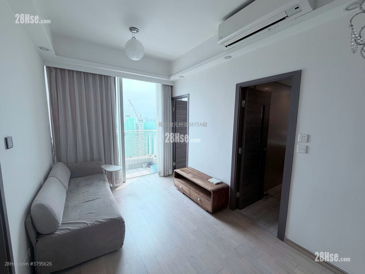 The Sparkle Sell 2 Bedrooms , 1 Bathroom 422 ft²