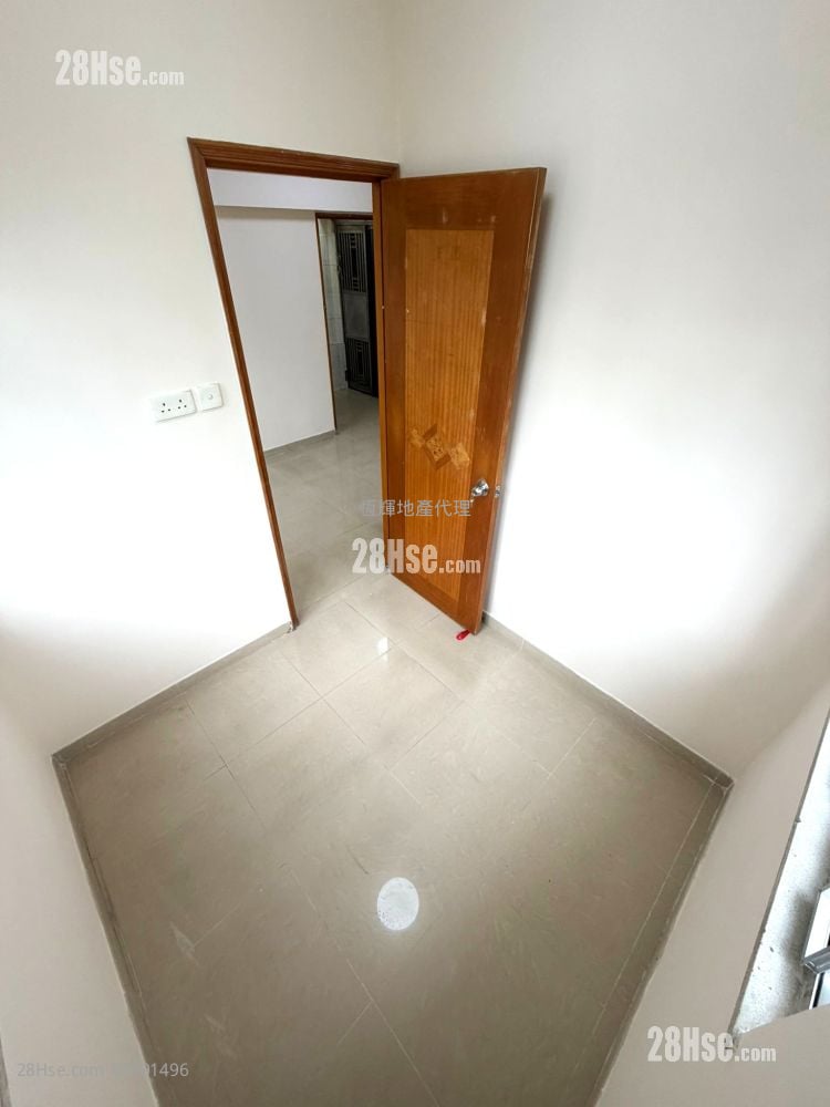 Healey Building Rental 1 Bedroom , 1 Bathroom 226 ft²